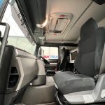 MAN TGS 26.320 6×2 Sleeper Cab Insulated Box Van - thumbnail