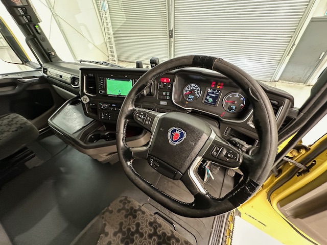 Scania S450 6×2 Midlift Highline Tractor Unit