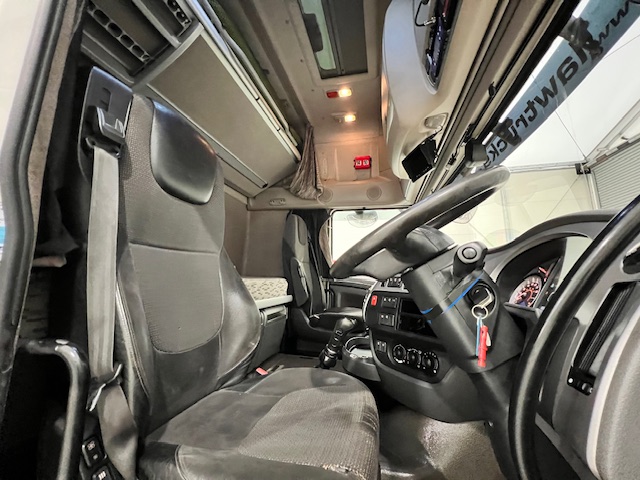 DAF XF 510 6×2 Midlift Tractor Unit Manual
