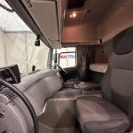 DAF CF 330 6×2 Rear Lift Sleeper Cab Curtainsider - thumbnail