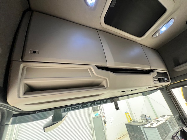 Scania S450 6×2 Midlift Highline Tractor Unit