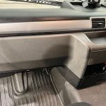 MAN TGM 18.250 4×2 Sleeper Cab Curtainsider - thumbnail