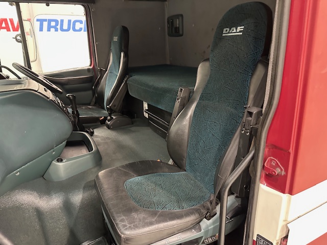 DAF XF95 480 6×2 Midlift Tractor Unit Manual