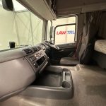 DAF CF 330 6×2 Rear Lift Sleeper Cab Curtainsider - thumbnail