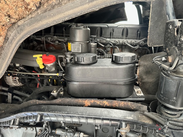 DAF CF 290 6×2 Rear Steer Fridge Box
