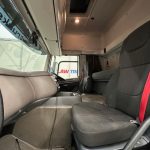 DAF CF 260 Sleeper Cab Curtainsider - thumbnail