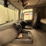 DAF CF 370 6×2 Sleeper Cab Fridge Box - thumbnail