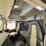 Volvo FH 500 6×2 Midlift Tractor Unit - thumbnail