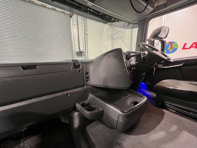 Scania R410 8×4 Sleeper Cab Bulk Tipper