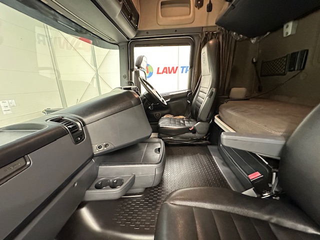 Scania R450 6×2 Midlift Highline Tractor Unit