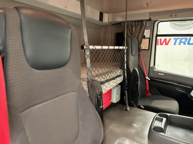 DAF CF 440 6×2 Sleeper Cab Dropside Drawbar Spec
