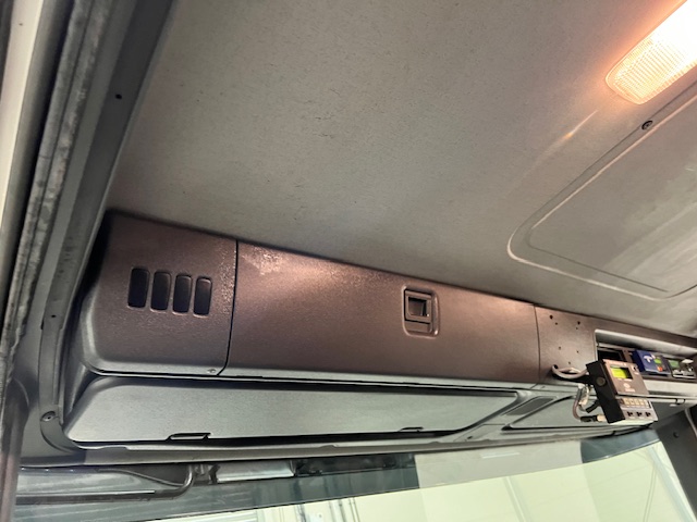 Scania P280 6×2 Rear Lift Day Cab Fridge Box