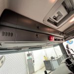 Scania P320 6×2 10 Tyre Sleeper Cab Dropside - thumbnail