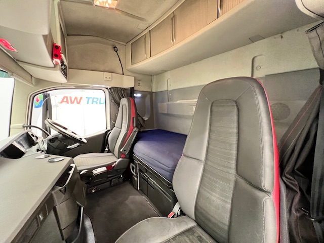 Volvo FH 500 6×2 Sleeper Cab Midlift Tractor Unit