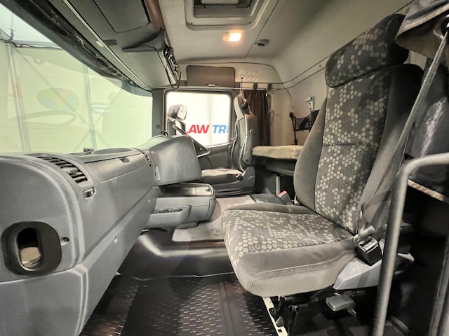 Scania R410 8×4 Sleeper Cab Bulk Tipper