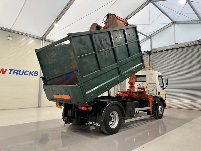 DAF LF55 220 4×2 Steel Tipper Grab Manual