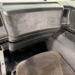 Scania 114 340 6×2 Rear Lift Day Cab Beavertail - thumbnail
