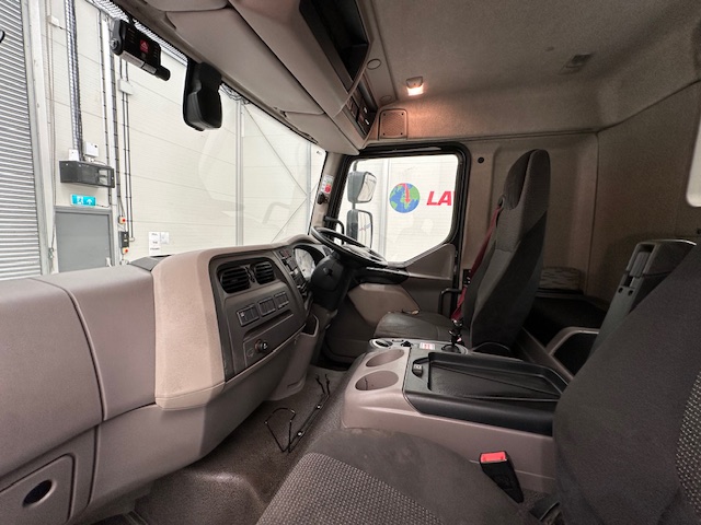 DAF LF 260 4×2 Urban Tractor Unit Trailer