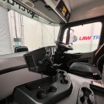 Mercedes Actros 2532 6×2 Rear Lift Day Cab Fridge Box - thumbnail
