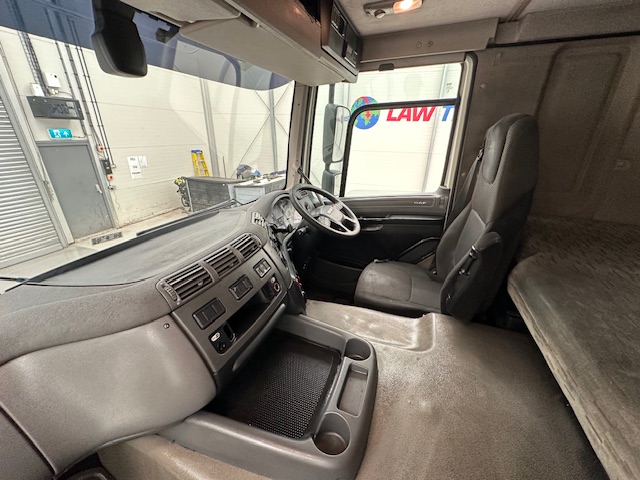 DAF CF 460 6×2 Midlift Tractor Unit
