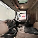 DAF CF85 360 8×4 Day Cab Hookloader - thumbnail