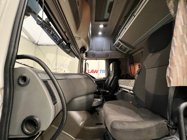 DAF XF 510 6×2 Midlift Tractor Unit Manual