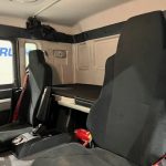 MAN TGM 18.250 4×2 Sleeper Cab Curtainsider - thumbnail