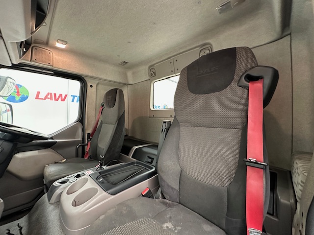 DAF LF 260 4×2 Urban Tractor Unit Trailer