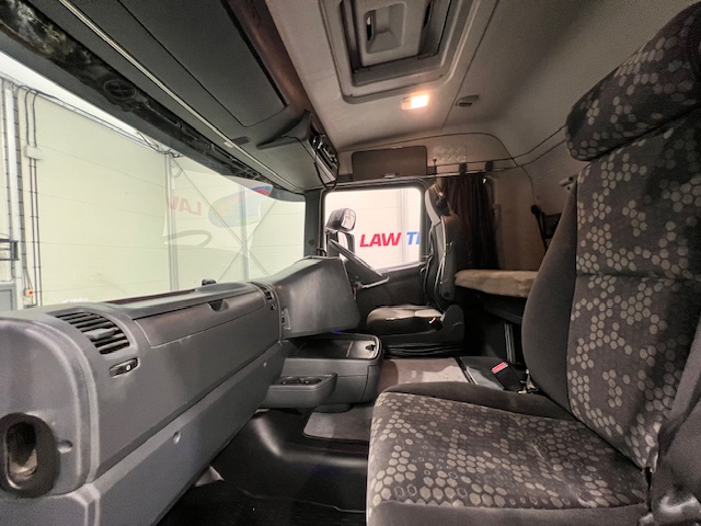 Scania R410 8×4 Sleeper Cab Bulk Tipper