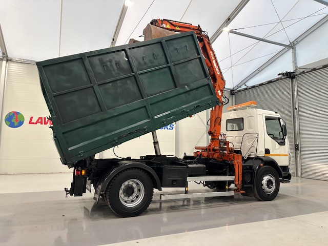 DAF LF55 220 4×2 Steel Tipper Grab Manual