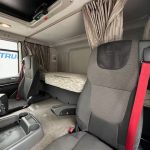 DAF CF 370 6×2 Sleeper Cab Fridge Box - thumbnail