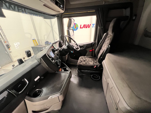 Scania S450 6×2 Midlift Highline Tractor Unit