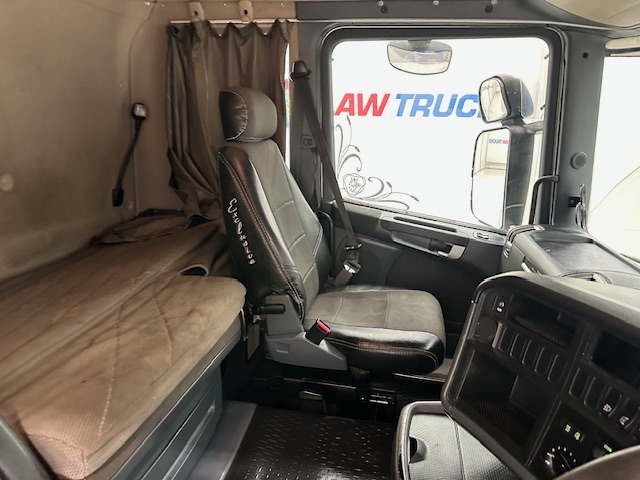 Scania R440 6×2 Midlift Topline Tractor Unit