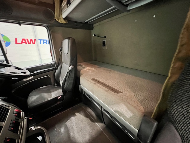 DAF XF105 460 6×2 Super Space Cab Tractor Unit
