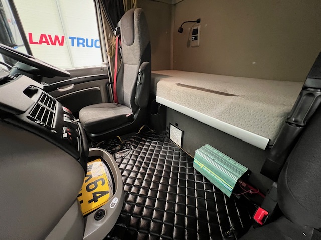 DAF XF105 460 6×2 Space Cab Tractor Unit