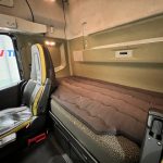 Volvo FH16 750 6×2 Midlift Tractor Unit - thumbnail