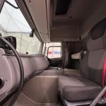 DAF CF 330 6×2 Rear Lift Sleeper Cab Curtainsider - thumbnail