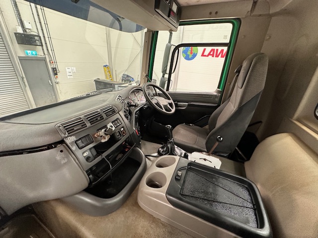 DAF CF 370 6×4 Day Cab Concrete Mixer