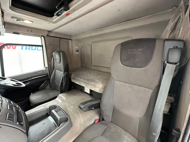 DAF CF 460 6×2 Midlift Tractor Unit