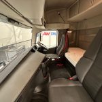 Volvo FH 500 Euro 5 6×2 Tractor Unit Safari Edition - thumbnail