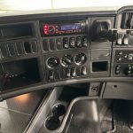 Scania R450 6×2 Rear Lift Highline Tractor Unit PTO - thumbnail