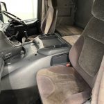 Scania 114 340 6×2 Sleeper Cab Beavertail - thumbnail