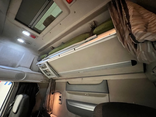 DAF XF 510 6×2 Midlift Tractor Unit Manual