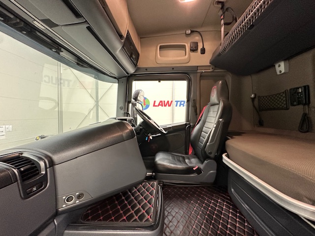 Scania R450 6×2 Highline Midlift Tractor Unit