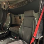 Scania R420 6×2 Rear Lift Brick Grab Drawbar - thumbnail