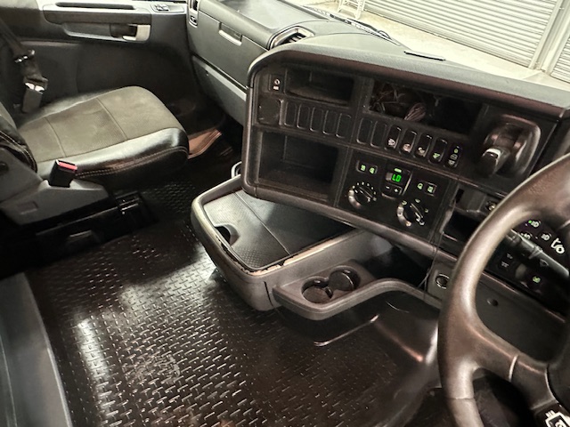 Scania R440 6×2 Midlift Topline Tractor Unit