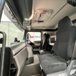 MAN TGS 26.320 6×2 Sleeper Cab Insulated Box Van - thumbnail