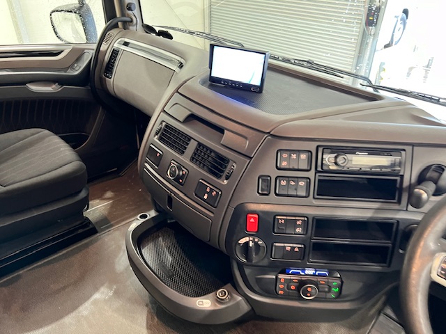 DAF XF 480 6×2 Midlift Tractor Unit
