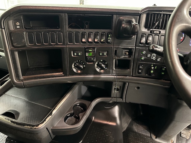 Scania R440 6×2 Midlift Topline Tractor Unit