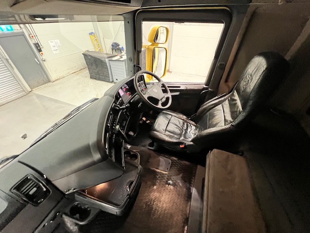 Scania R480 6×2 Midlift Topline Tractor Unit